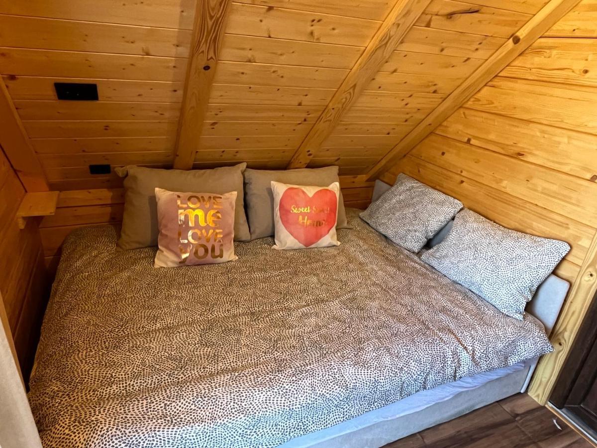 Apartmani Joka I Drvene Kucice Vrdnik Exterior foto